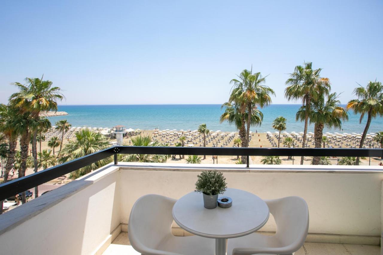 Les Palmiers Sunorama Beach Apartments ラルナカ エクステリア 写真